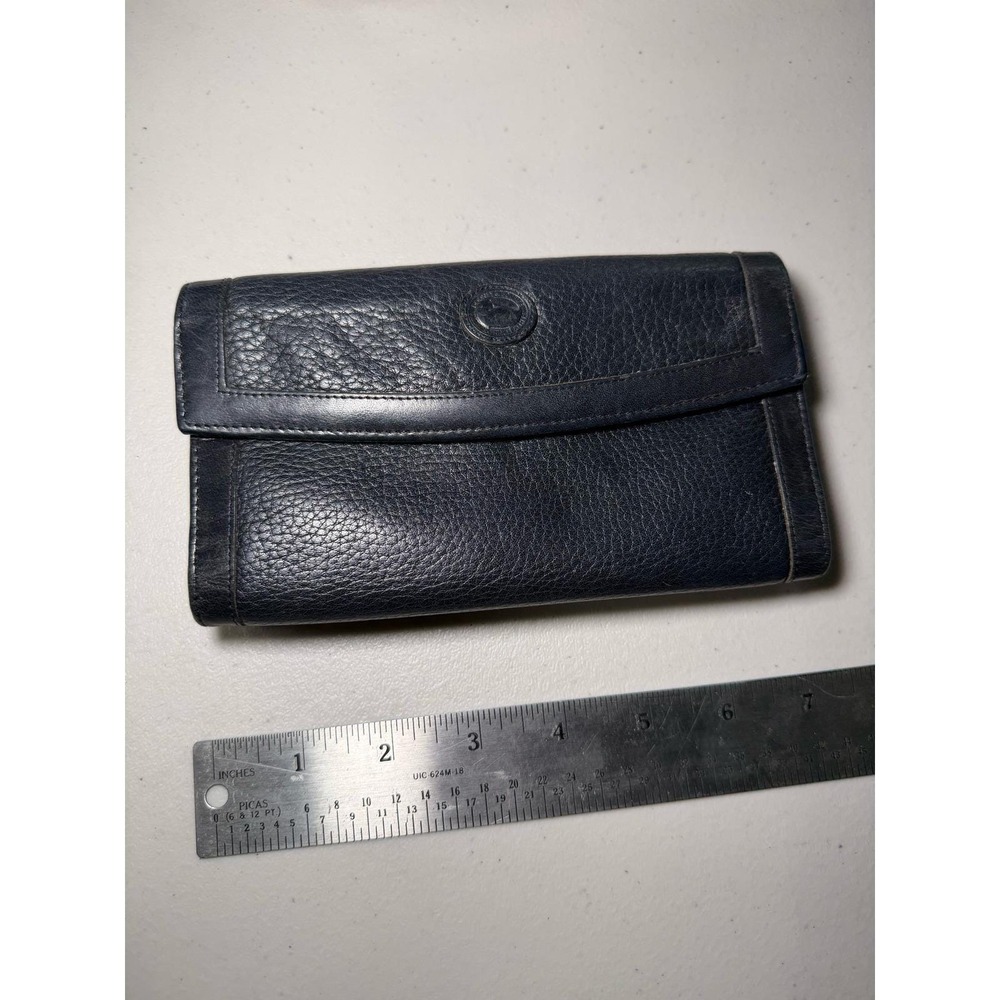 Dooney & Bourke Vintage Black Pebbled All-Weather Leather Trifold Wallet